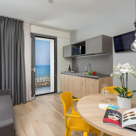 App Sea View 4* Riccione