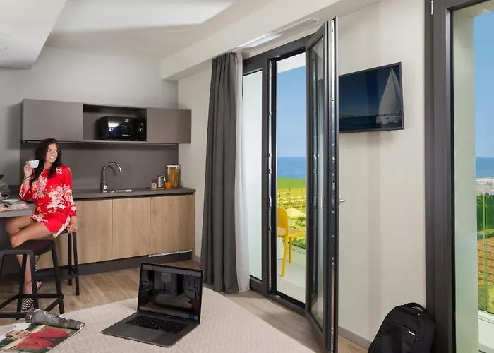 App Sea View Hotel apartamentowy